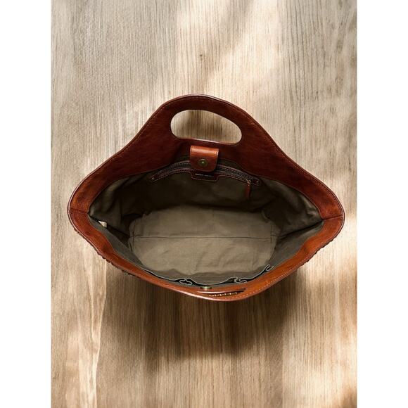 Y2K Isabella Fiore Large Leather Beaded Applique Handbag - Picture 6 of 10